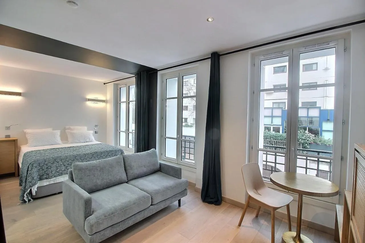S18922 - Studio 2 Personnes A Paris location